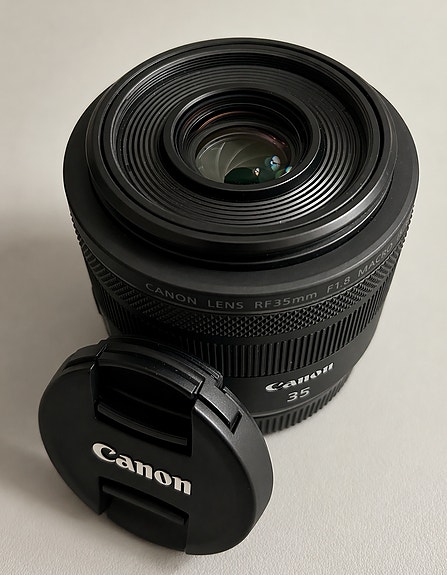 Canon RF 35mm f/1.8 IS STM Macro – Kuin uusi