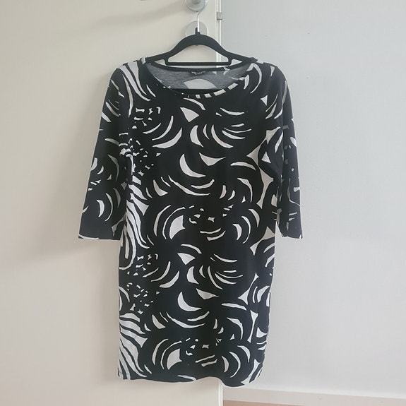 Tunika. Marimekko. Mekko.