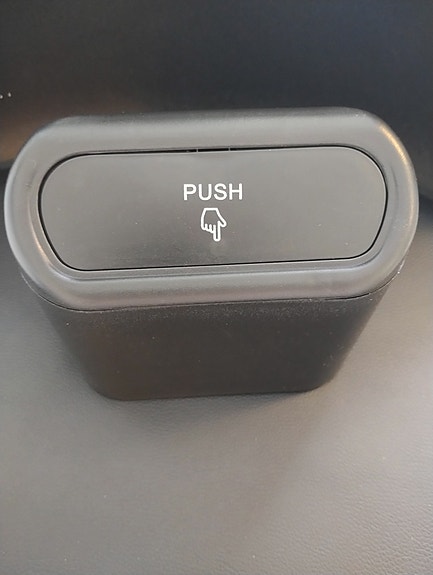 Roska-astiat autoon 2kpl, Uusia