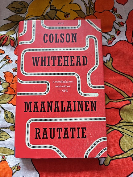 Colson Whitehead : Maanalainen rautatie
