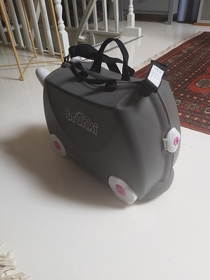 Trunki matkalaukku