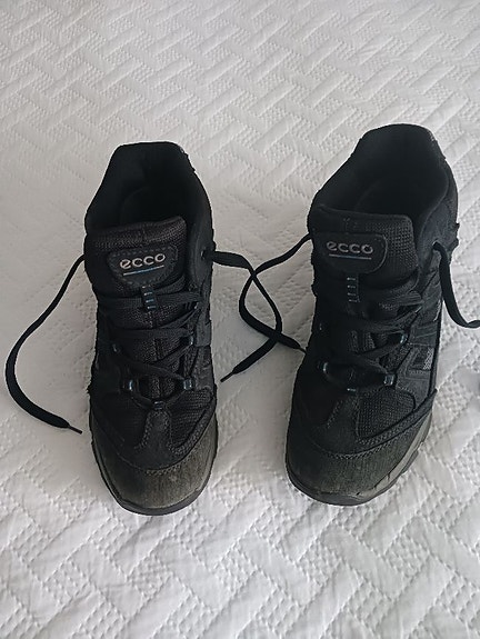 Ecco lenkkarit koko 38