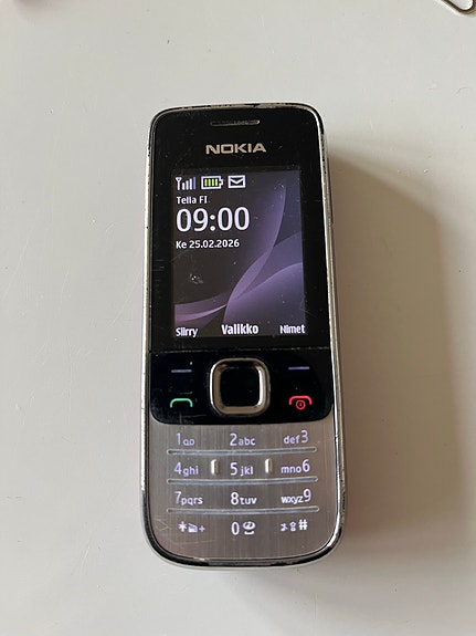 Uusi akku ja laturi Nokia 2730c-1