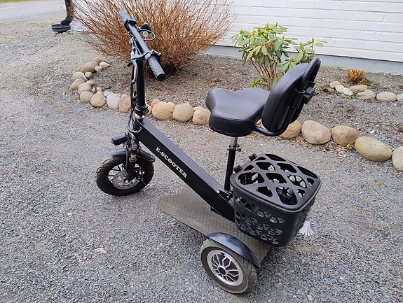 E-Scooter sähköskootteri