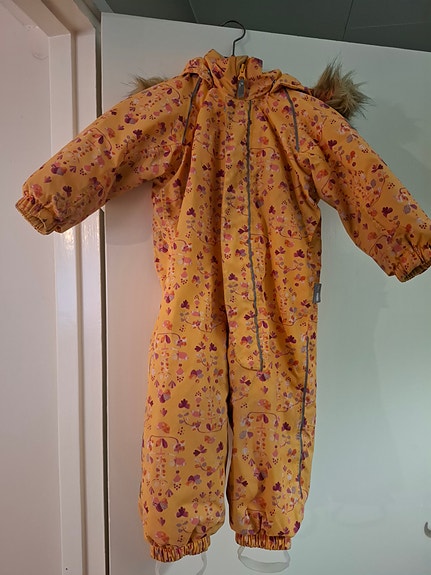 Reima haalari koko 92 kirjava unisex