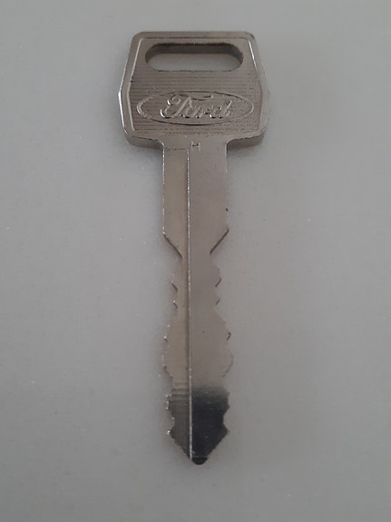 Wanha Ford avain