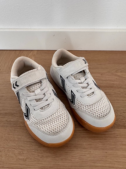 Hummel lasten tennarit koko 29 valkoinen unisex