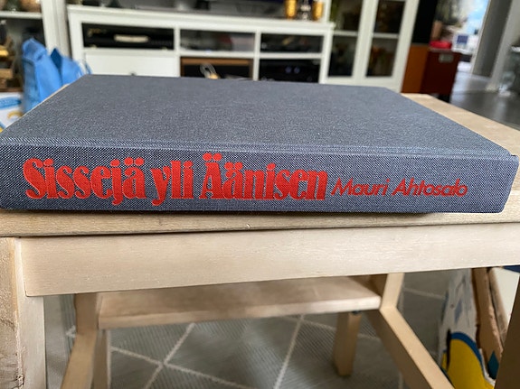 Mauri Ahtosalo Sissejä yli Äänisen