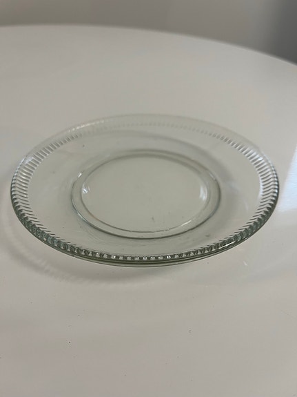Vintage lasiset lautaset/tassit 4kpl