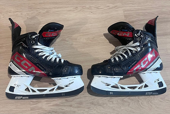 CCM FT 6 Pro luistimet. Luistimen koko 8, kenkäosa koko 43