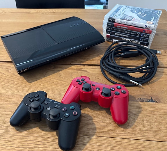 Sony PlayStation 3 konsolipaketti