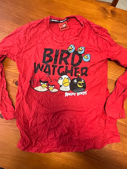 Angry birds paita koossa 150