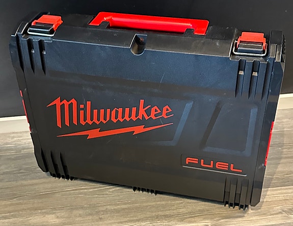 Milwaukee salkku