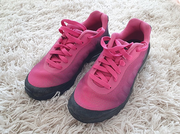 Nike air -lenkkarit 36,5