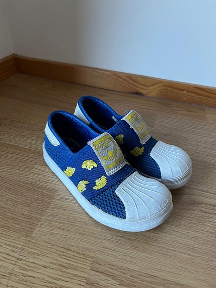 Adidas sinikeltaiset ortholite kevyet kengät koko 28