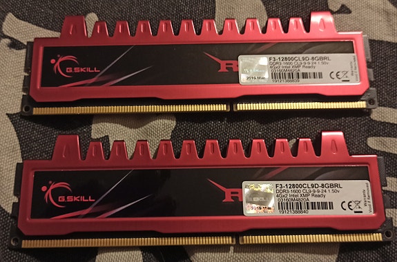 Tietokoneen muisti DDR3 8gb
