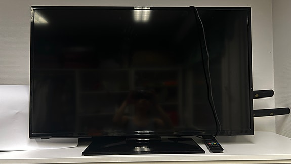 Halpa paketti!  TV + JBL 775BTNC – vain 110€ 🔥