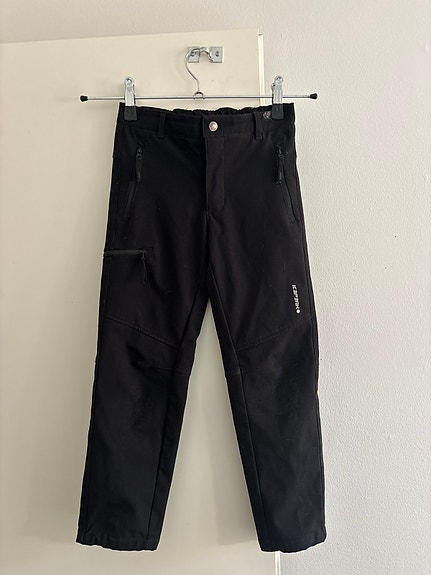 🖤 Icepeak mustat softshell housut 128cm