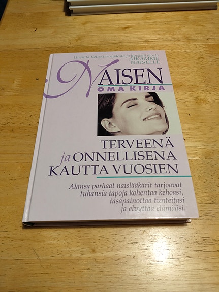 Naisen oma kirja