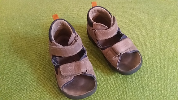 Superfit lasten sandaalit koko 23