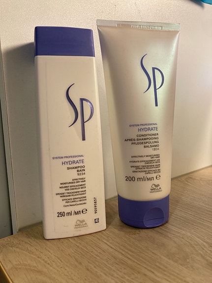 UUDET Wella SP Hydrate shampoo 250 ml ja hoitoaine 200 ml