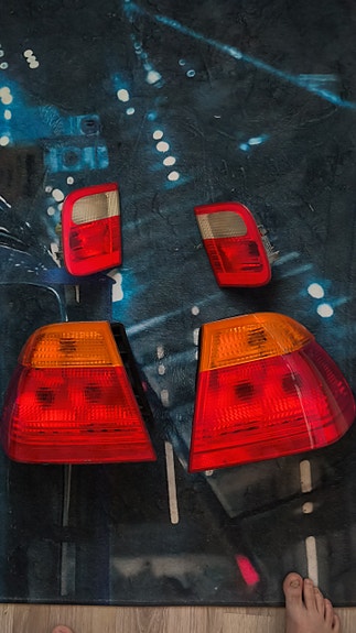 E46 1998-2000 takavalot