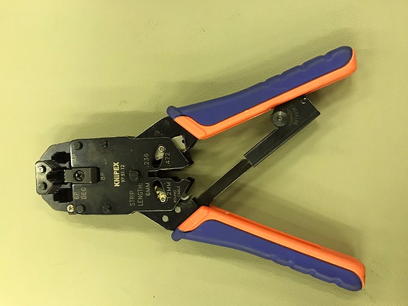 Knipex puristuspihdit