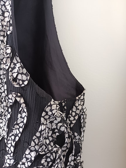 Product image 2 of 18