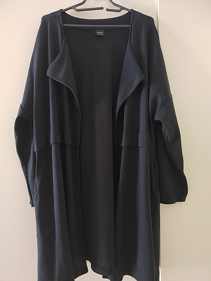 Nanson musta jakku, kokolapussa L/D44-46, mutta XL