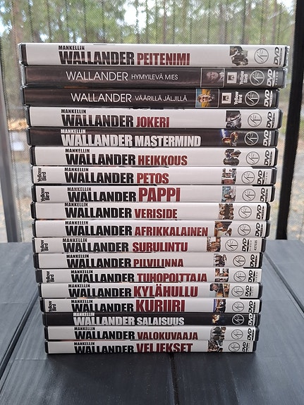 Sekalainen setti Wallander DVD elokuvasarjaa