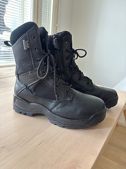 5.11 mustat tactical saappaat koko 44