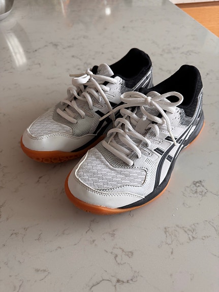 Asics sisäpelikengät 37