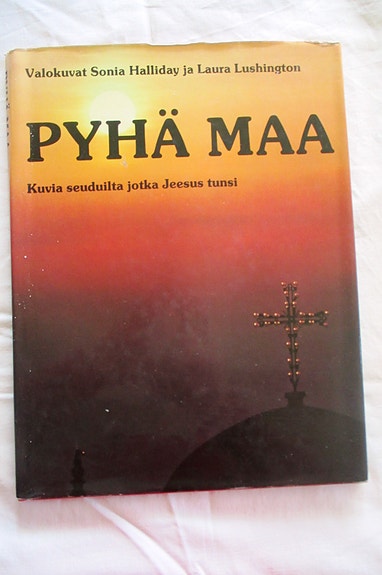 Pyhä maa