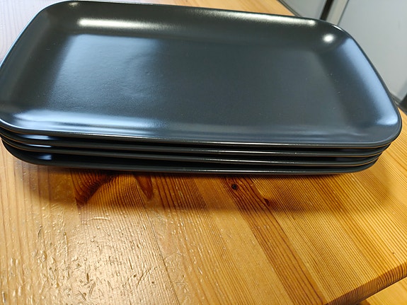 IKEA lautaset
