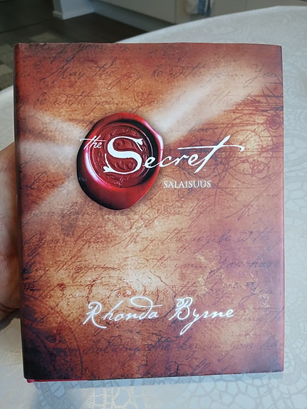 Rhonda Byrne:"Salaisuus , The Secret "