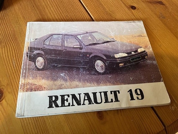 Renault 19 käyttöohjekirja 1992