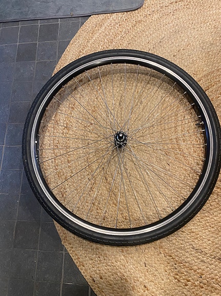 polkupyörän etuvanne 28"
