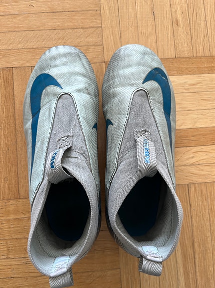 Nike nappikset 34