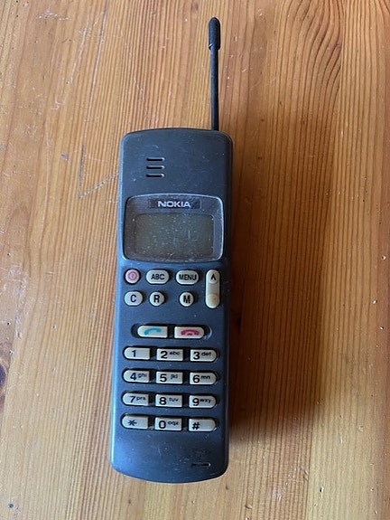 Nokia 101 nmt-puhelin