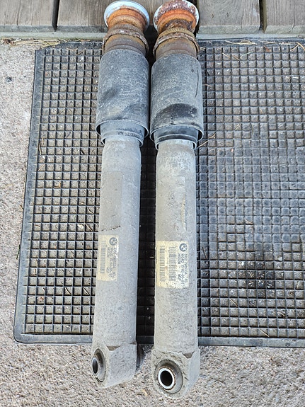 Bmw e61 taka iskunvaimentimet