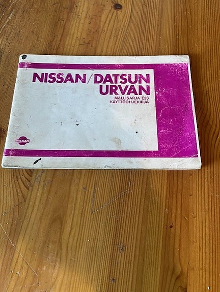 Nissan Datsun Urvan käyttöohjekirja 1983