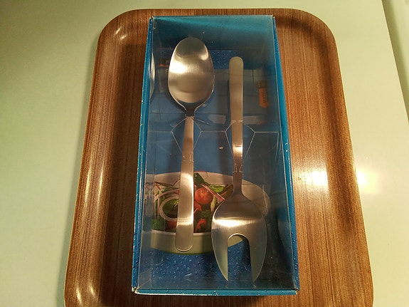Uudet Fiskars Functional Form salaatinottimet