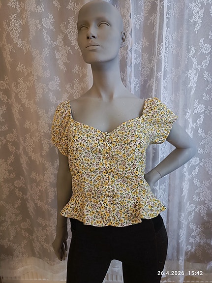 Alpha2 kukikas peplum pusero, koko 46