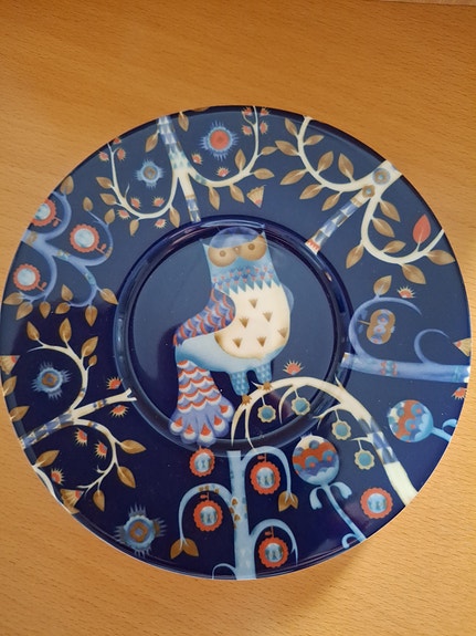 Iittala Taika lautanen sininen pöllökuvio