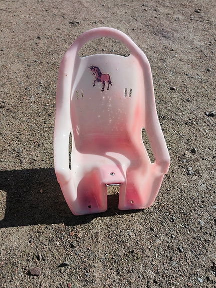 Nukkevauvan istuin pyörään