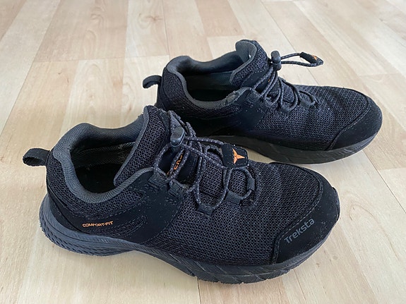 Treksta gore-tex lenkkarit (35)