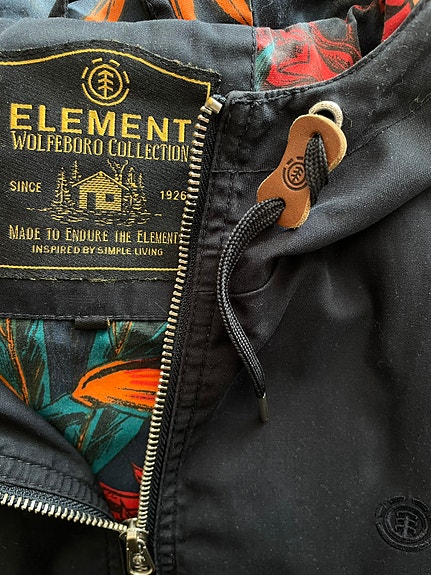 LÖYTÖ!!! Element jacket