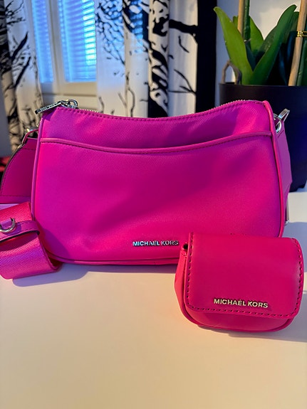 Michael Kors Jet Set Laukku - pinkki