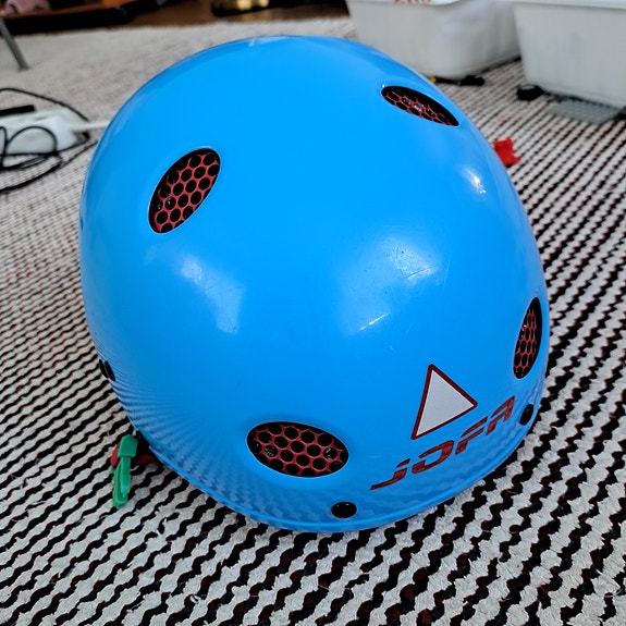 Jofa lasten sininen kypärä