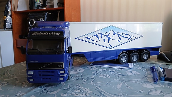 Emek Volvo FH12 Globetrotter